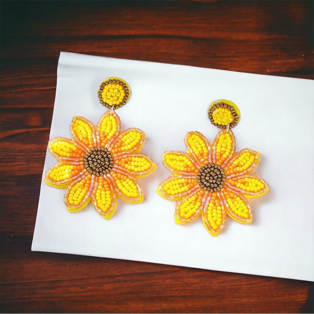Stylish Trendy Sunflower Design Boho Style Drop Earrings Made Of Tiny Beads‎